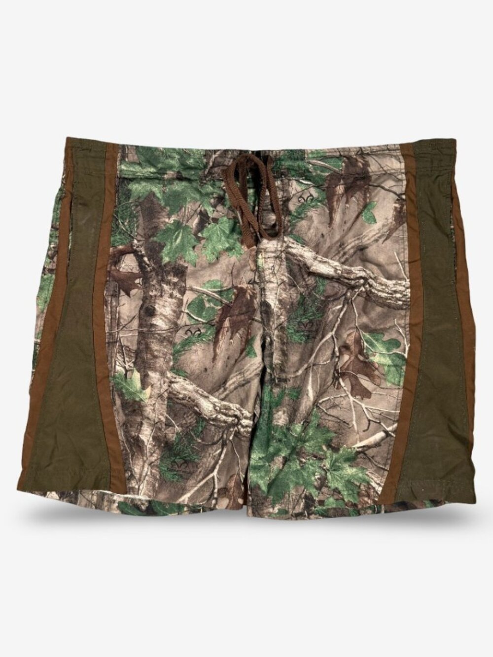 Bass Pro Shops Forest Print Board Shorts